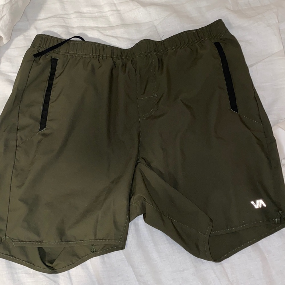 RVCA Sport yogger shorts